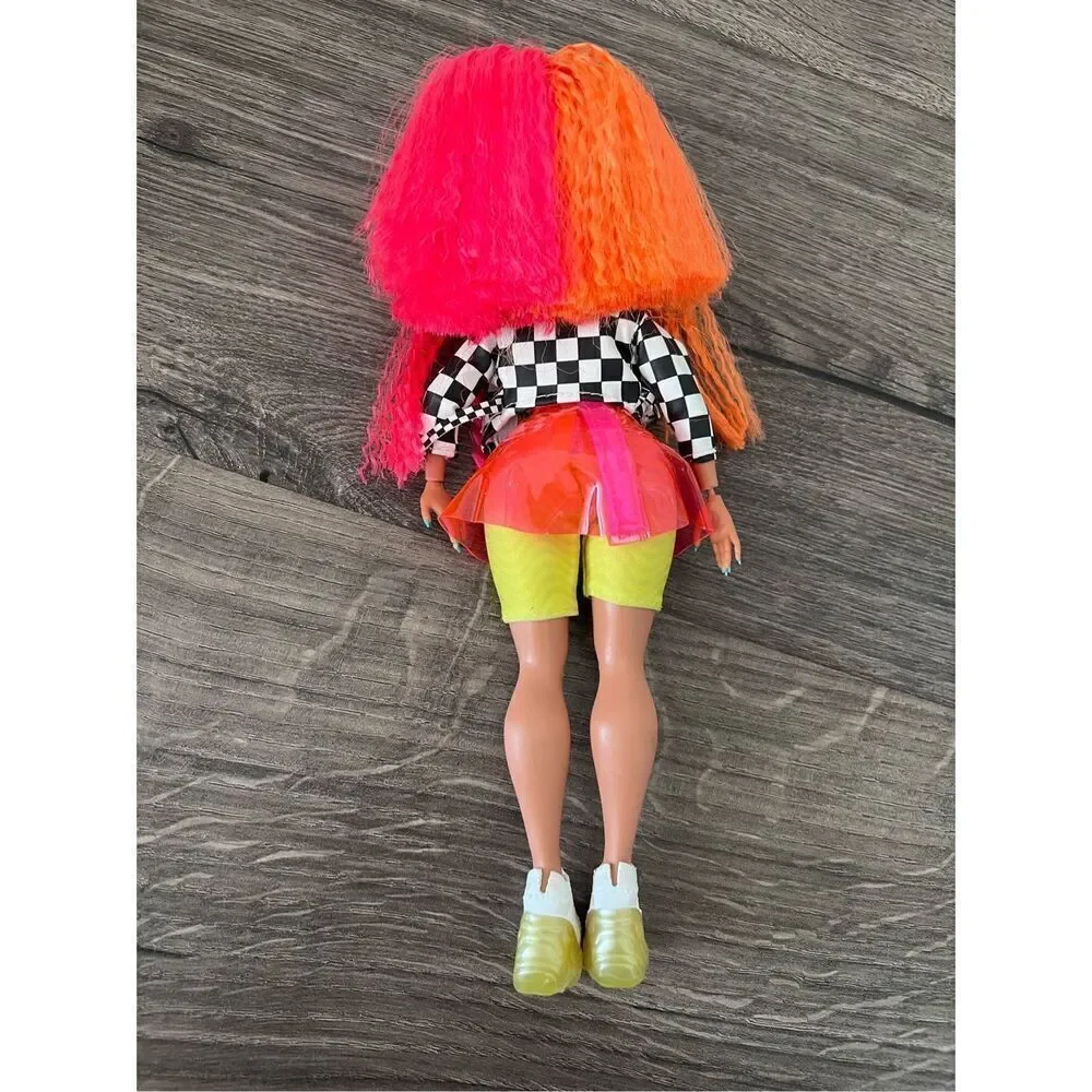 L.O.L. Surprise! O.M.G. Neon Recious Doll